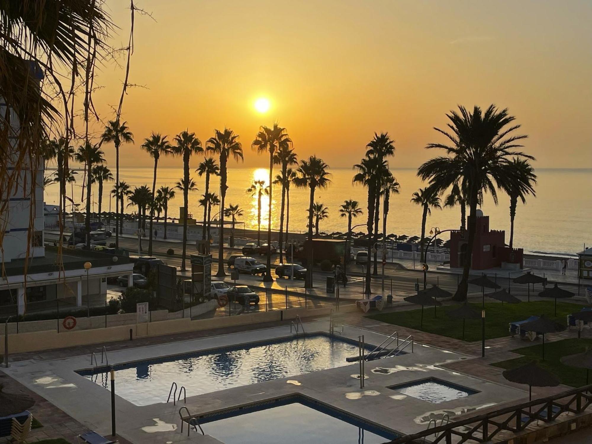 Apartamento Aloha Playa Vistas Al Mar Benalmádena Exterior foto