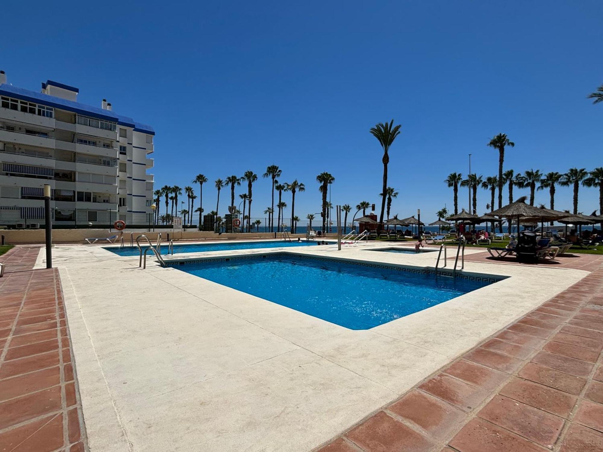 Apartamento Aloha Playa Vistas Al Mar Benalmádena Exterior foto
